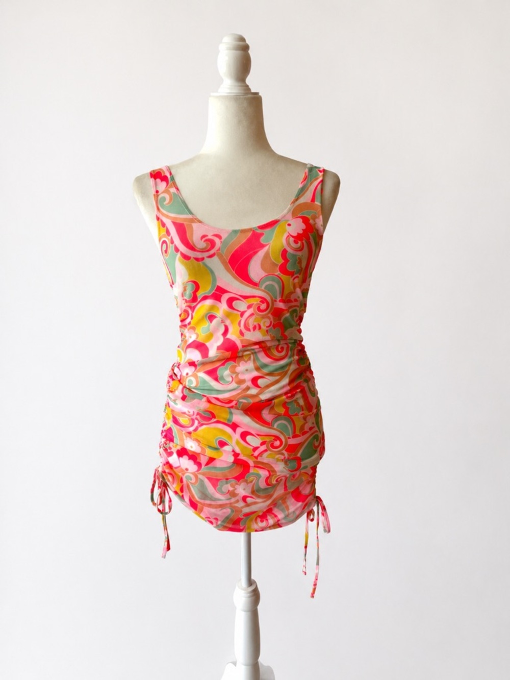 Vintage Y2K Psychedelic Ruched Mini Dress – Multicolor Swirl Print